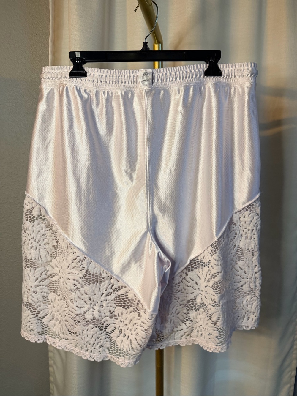 FP Movement by Free People Basketball Shorts - Picture 2 of 5